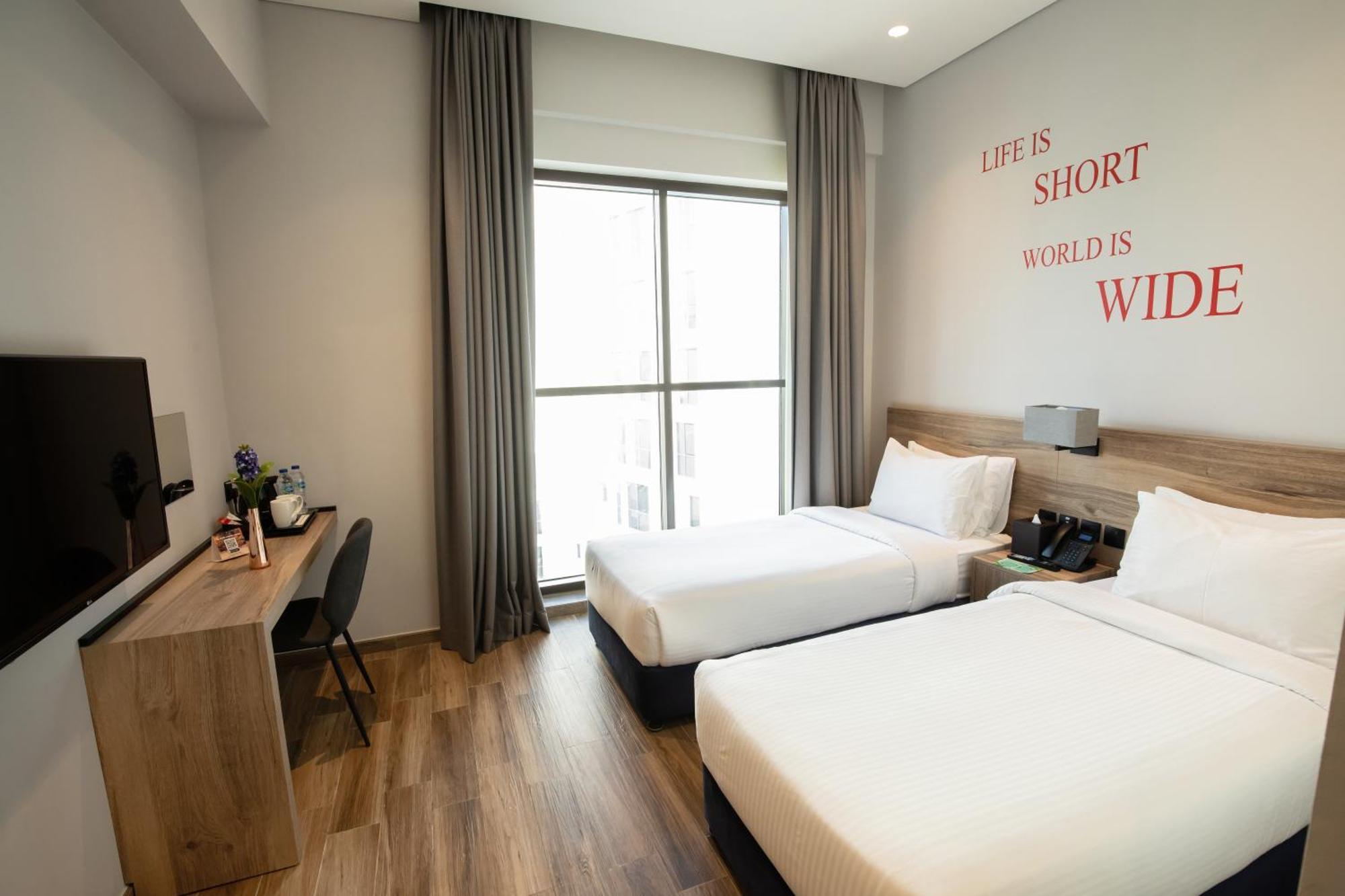 Kingsgate Canal Hotel By Millennium Dubai Dış mekan fotoğraf
